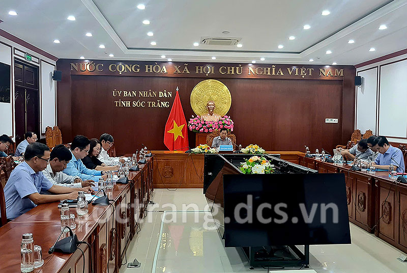 Quang cảnh cuộc họp.